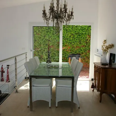 Atena Villa